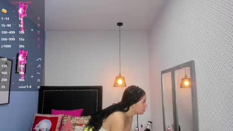 lorenadavies online show from December 2024 12:33:02 PM