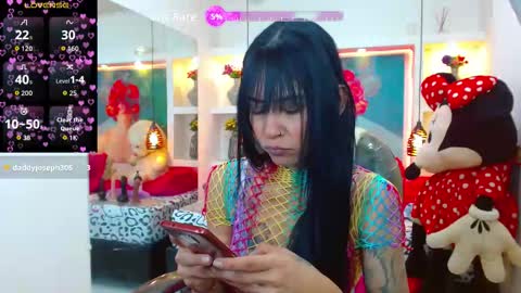 Snapshot of lorenapinto_ chatting on September 2025 07:14:02 PM lore online show from September 2025 07:14:02 PM