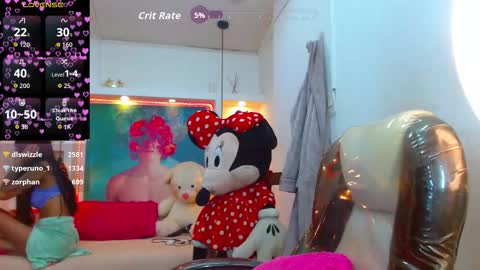 Snapshot of lorenapinto_ chatting on October 2025 11:38:01 PM lore online show from October 2025 11:38:01 PM