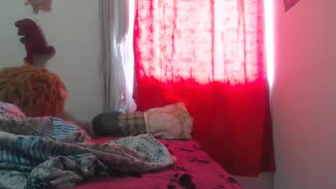 lorenitha online show from October 2025 05:01:01 PM