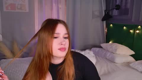 Snapshot of lori_mason chatting on October 2025 07:11:01 PM Lori online show from October 2025 07:11:01 PM