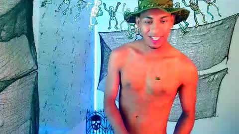 Lorian Vikel  online show from October 2025 02:52:01 AM