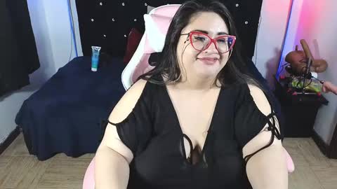 Snapshot of loriscohen3 chatting on February 2025 09:43:02 AM loriscohen3 online show from February 2025 09:43:02 AM