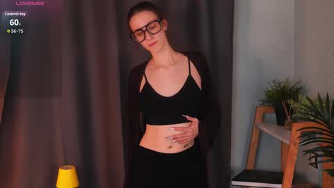 Ivy online show from October 2025 05:32:02 PM