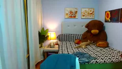 Cathy online show from November 2025 08:37:02 AM