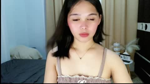 louilalicious online show from June 2026 11:44:01 PM