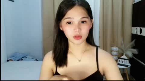 louilalicious online show from June 2026 12:18:01 PM