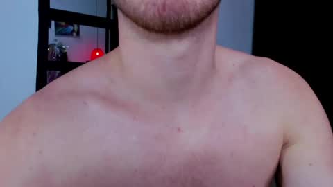 Snapshot of louis_bcasta1 chatting on December 2024 11:20:02 AM OF louis bcasta1 online show from December 2024 11:20:02 AM