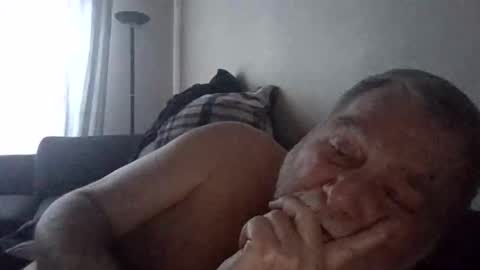 louis_chokdee online show from March 2025 05:17:02 PM