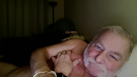 louis_chokdee online show from November 2025 05:55:02 PM