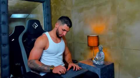 Snapshot of louis_connor chatting on September 2025 09:39:02 PM Louis online show from September 2025 09:39:02 PM