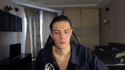 Mark online show from December 2024 04:53:02 AM