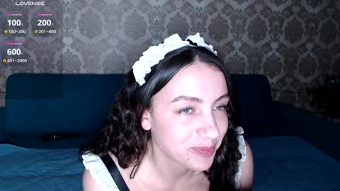 Snapshot of louise_phlox chatting on January 2025 12:24:01 PM Louise online show from January 2025 12:24:01 PM