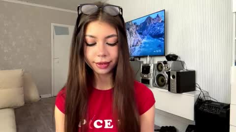 Flora online show from March 2026 11:15:02 AM