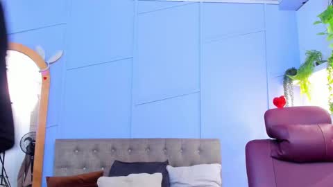 Louren Fox online show from November 2025 11:32:02 AM