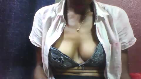 lovaelisa online show from November 2025 05:06:01 AM
