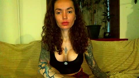 Cute face online show from February 2025 02:03:02 AM