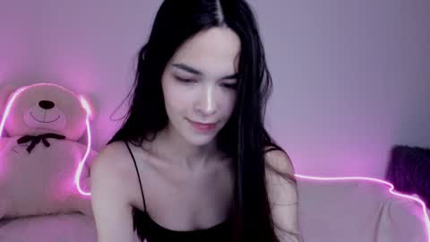 Snapshot of love_coin chatting on February 2025 03:31:01 PM Love is name - I want to be your hobby General of hearts troops online show from February 2025 03:31:01 PM