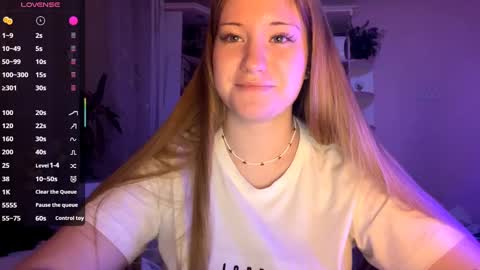 Megan online show from September 2025 05:24:01 PM