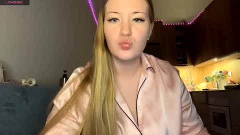 Megan online show from March 2026 05:09:02 PM