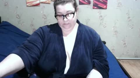 Snapshot of love_milanna chatting on February 2025 05:37:01 AM Milana online show from February 2025 05:37:01 AM