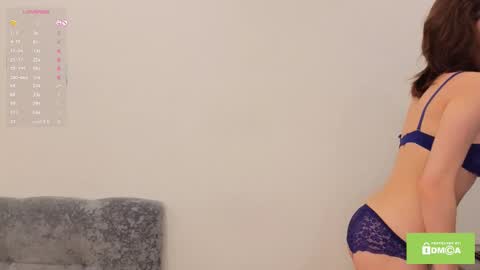 Polly online show from November 2025 07:28:01 AM