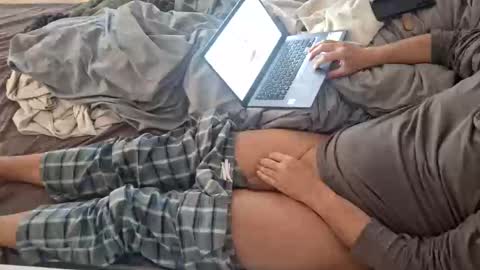 Snapshot of loveanarchist chatting on February 2025 09:23:01 AM Love online show from February 2025 09:23:01 AM