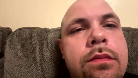 lovecurve_ online show from November 2025 10:28:02 AM