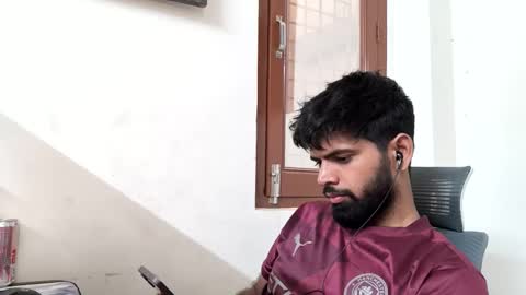 Snapshot of lovehairyindian chatting on May 2026 04:30:01 AM Indian hairy online show from May 2026 04:30:01 AM