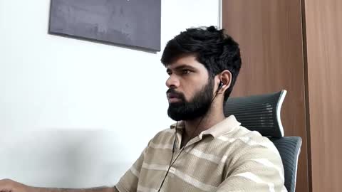 Snapshot of lovehairyindian chatting on May 2026 07:04:01 PM Indian hairy online show from May 2026 07:04:01 PM
