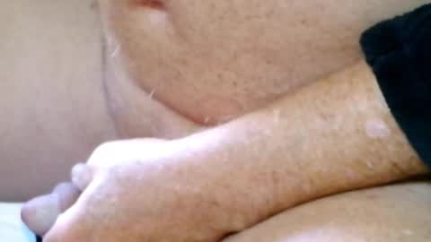 Snapshot of loveitallbehappy chatting on September 2025 11:31:02 AM Loveitall online show from September 2025 11:31:02 AM