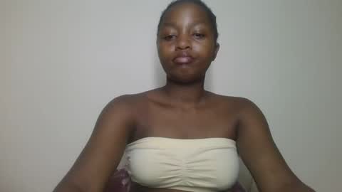 lovelbrownie online show from July 2026 10:17:02 AM