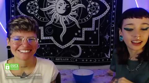 Snapshot of lovelockedlips chatting on March 2025 03:18:02 AM Alex Violet online show from March 2025 03:18:02 AM