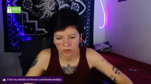 Snapshot of lovelockedlips chatting on September 2025 08:30:02 PM Alex Violet online show from September 2025 08:30:02 PM