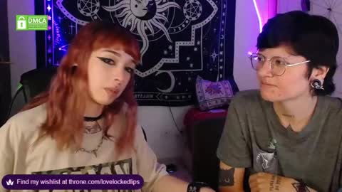 Snapshot of lovelockedlips chatting on October 2025 05:40:01 AM Alex Violet online show from October 2025 05:40:01 AM