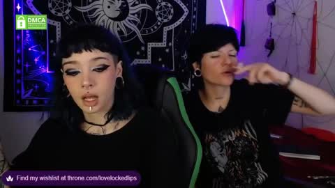 Snapshot of lovelockedlips chatting on October 2025 03:17:02 AM Alex Violet online show from October 2025 03:17:02 AM