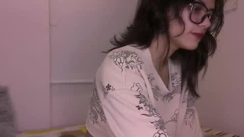 Allyson 3 online show from October 2025 12:40:02 AM