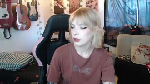 Cassie online show from May 2026 08:50:02 PM