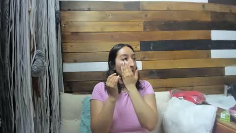 Snapshot of lovely_chloe19 chatting on January 2025 10:16:02 AM Chloe online show from January 2025 10:16:02 AM