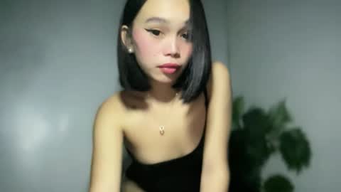 lovely_cittie18 online show from October 2025 10:03:02 AM