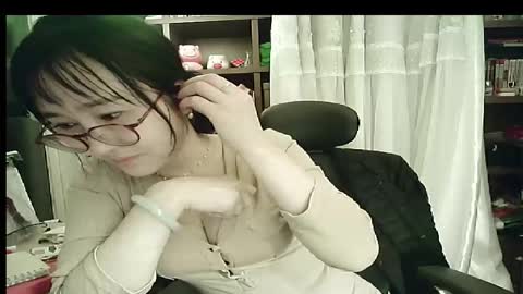 DANA KIM online show from November 2025 02:09:01 PM