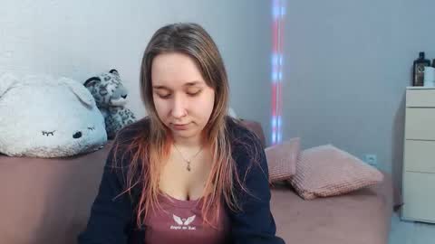 Lovely Hayley online show from February 2026 10:06:01 PM