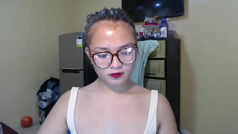 Lovely Laura online show from January 2025 08:16:02 PM