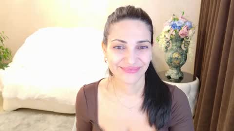 Snapshot of lovelybeatricee chatting on February 2026 11:00:02 AM Beatrice online show from February 2026 11:00:02 AM