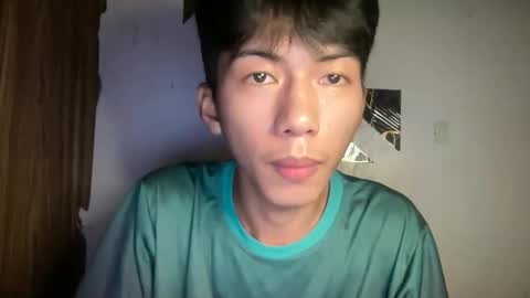 lovelyboy_jm online show from May 2026 01:44:01 AM