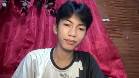 lovelyboy_jm online show from May 2026 01:17:01 PM