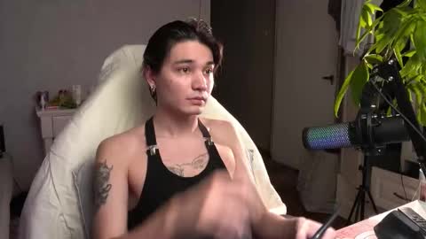 lovelydany3 online show from November 2025 02:09:02 PM