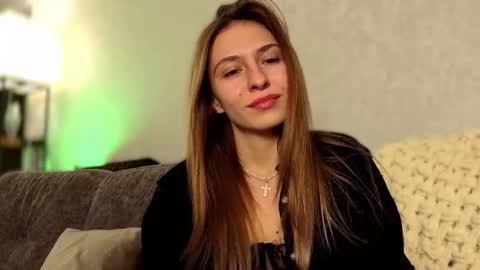 Kate only online show from October 2025 01:55:02 PM