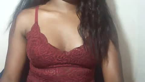 lovelylarra online show from February 2026 08:13:02 AM