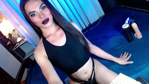 lovelymiss_shyna11 online show from February 2025 02:26:01 PM